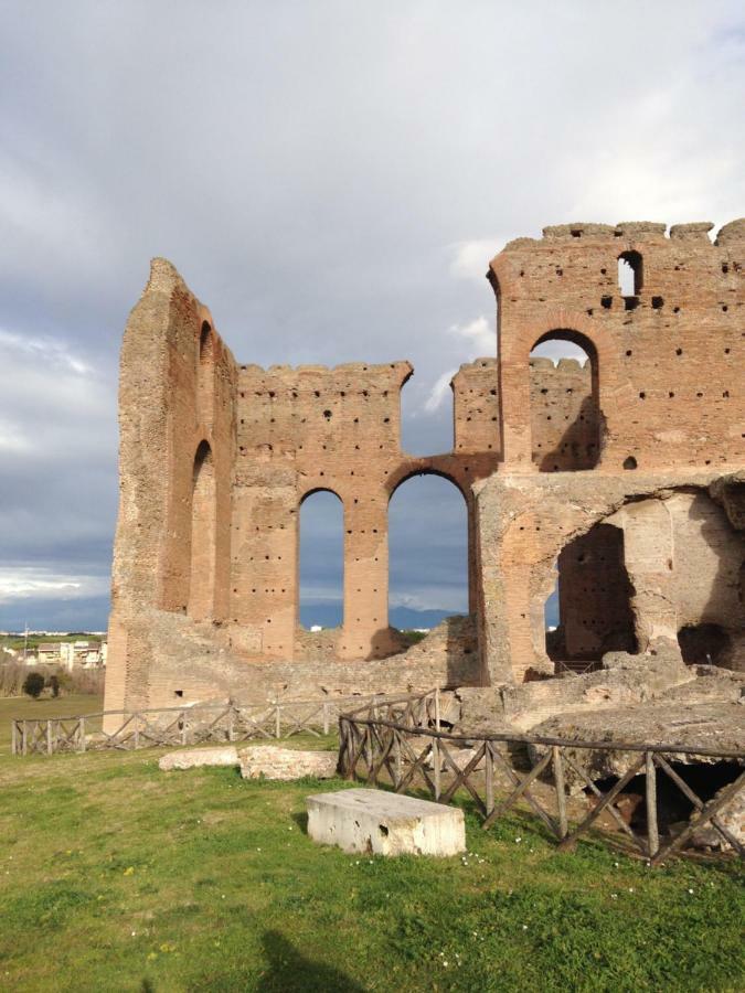 Agli Acquedotti Romani Exterior foto